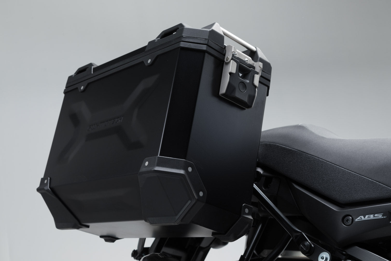 SW-Motech TRAX ADV Aluminum Case System - Suzuki V-Strom 650 '16-'24